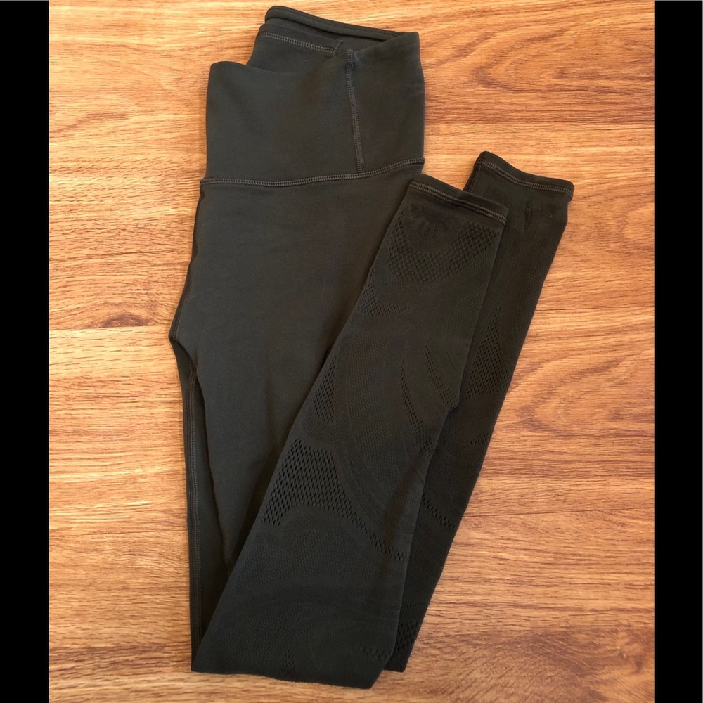 Lululemon Reveal Tights